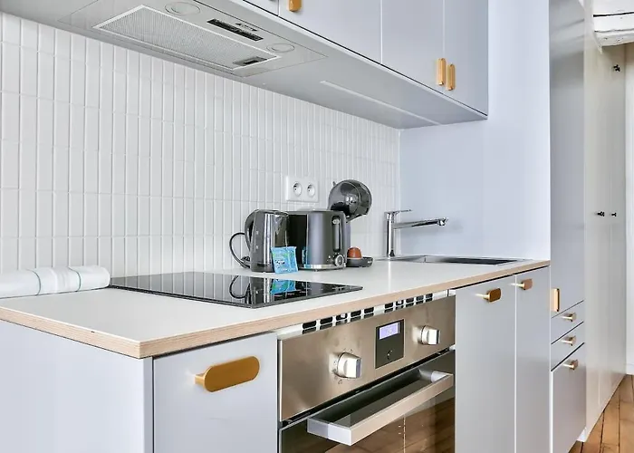 Superbe Neuf Rue Saint Honore