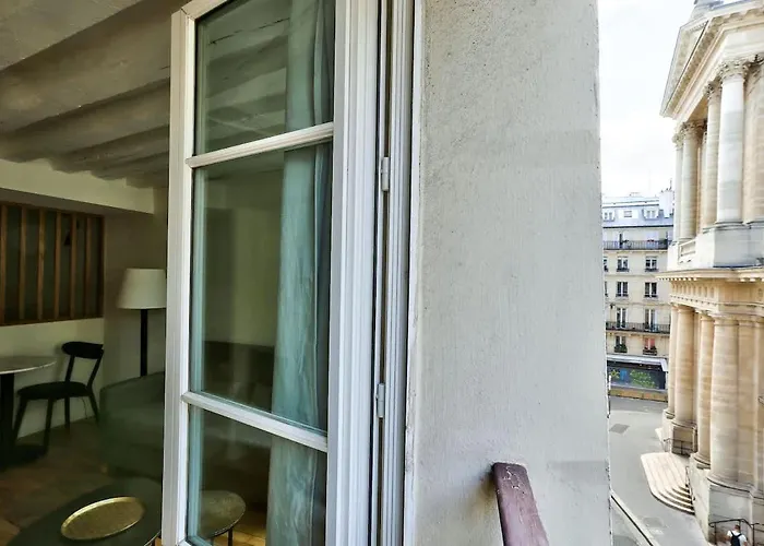 Superbe Neuf Rue Saint Honore Παρίσι